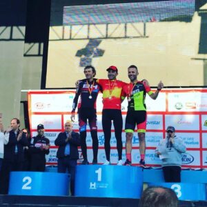 El ciclista llerenense en el podio del Campeonato de España de Ultramaratón