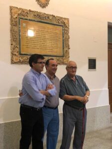 descubrimiento placa llerena ciudad