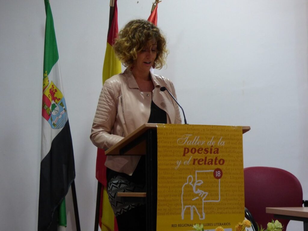 Presentación en Llerena Antología Talleres Literarios