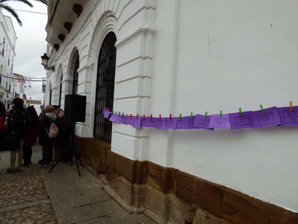 DÍA INTERNACIONAL CONTRA LA VIOLENCIA DE GÉNERO EN LLERENA