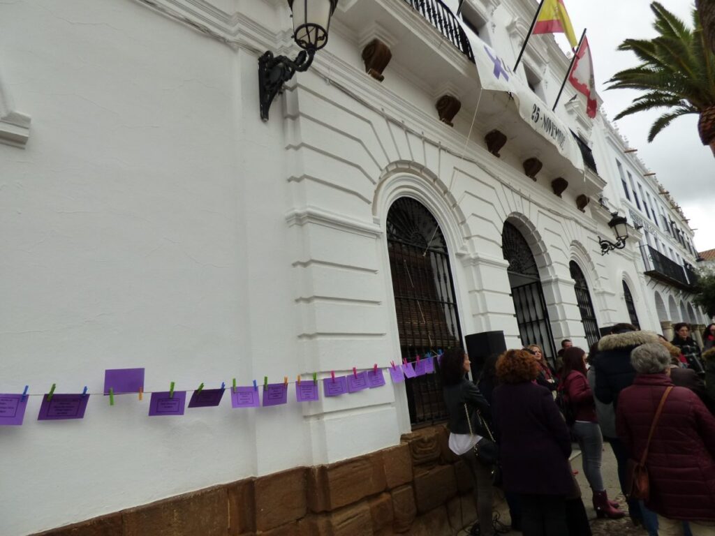 DÍA INTERNACIONAL CONTRA LA VIOLENCIA DE GÉNERO EN LLERENA