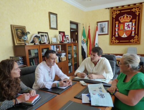 Ayuntamiento y PROMEDIO se reúnen en Llerena para abordar acciones en los servicios que se  prestan en la localidad
