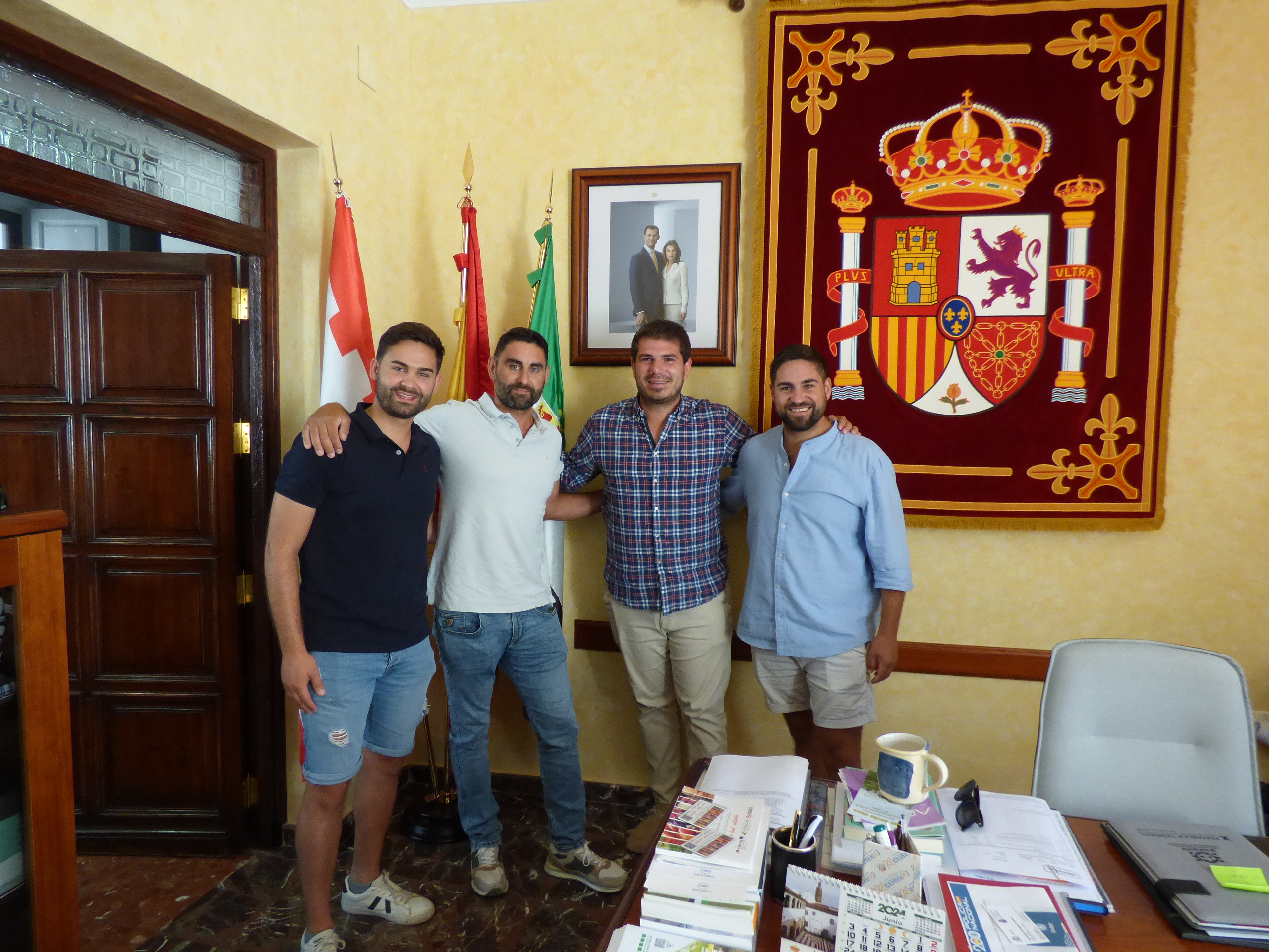 Empresarios de la Fábrica de pastelería en Llerena.